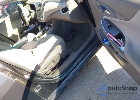 2016 Chevrolet Malibu 1Lt from USA, damaged, VIN 1G1ZE5ST8GF236960